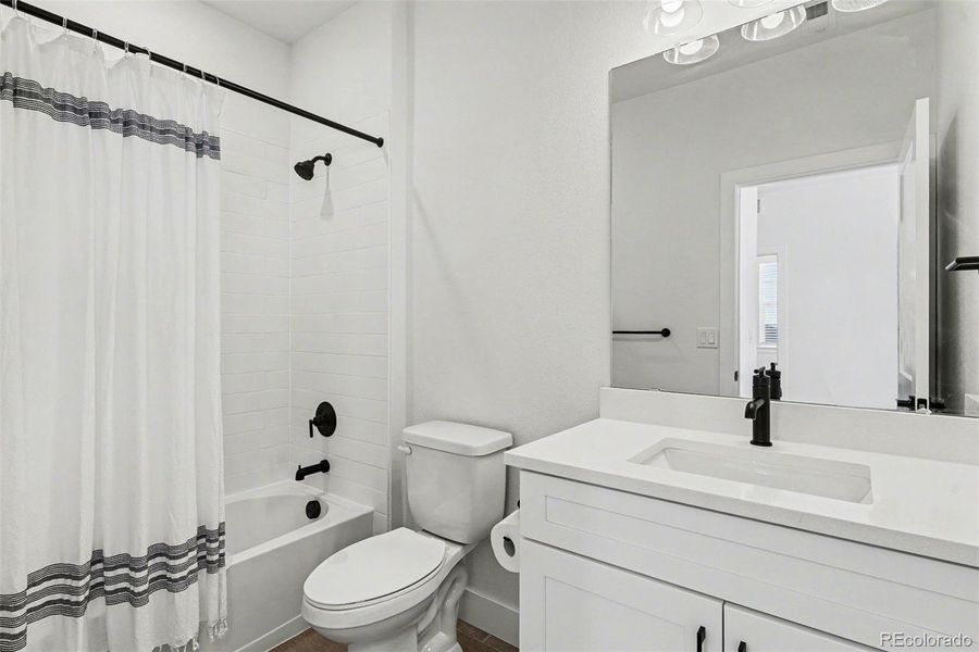 Furnished interior view inside a new home in Trumark Homes at Sterling Ranch, Littleton (Image 8). Furnished interior view inside a new home in Trumark Homes at Sterling Ranch, Littleton (Image 8).
