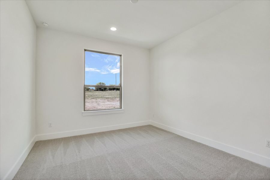 Representative unfurnished interior of a home built from the Bandera II by Giddens Homes in Whispering Wind, Bertram (Image 93).