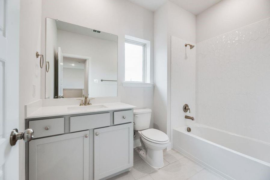 Furnished interior view inside a new home in Spiritas Ranch, Little Elm (Image 11).