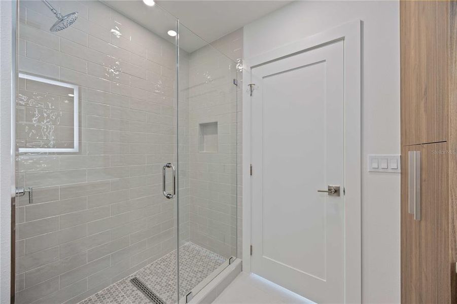 Image 68 of a home in .