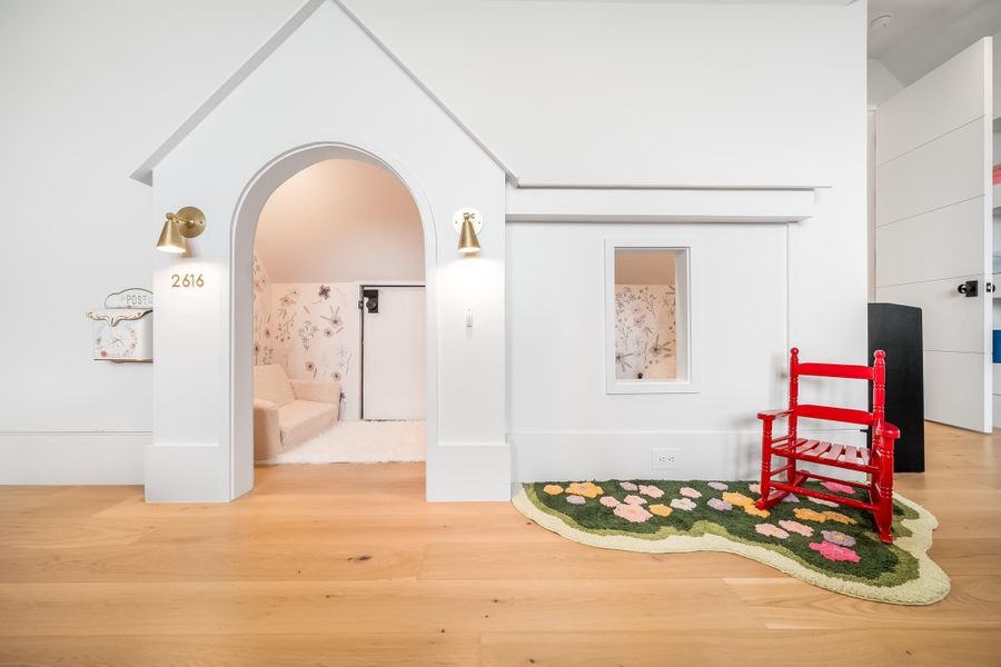 Image 46 of a home in . Image 46 of a home in .