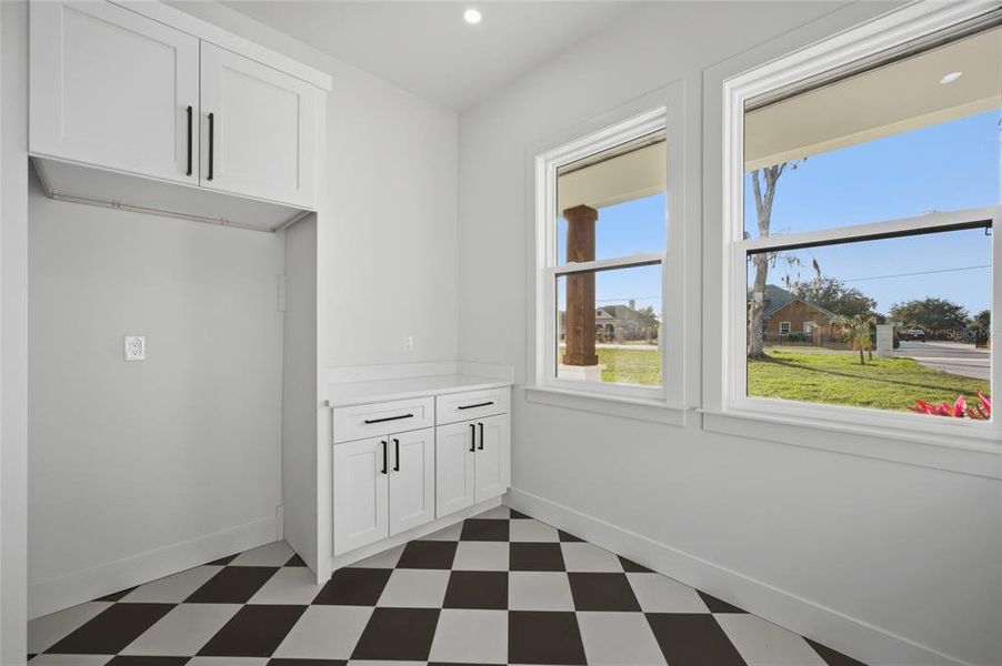 Spacious, unfurnished interior of a new home in , Plant City (Image 61).