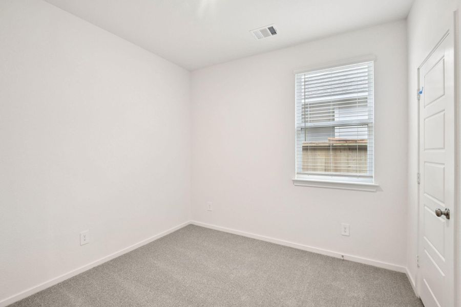 Spacious, unfurnished interior of a new home in Riviera Pines - Traditional Series, Huffman (Image 27).