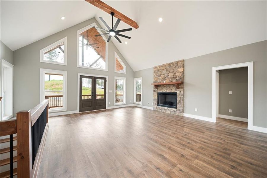 Spacious, unfurnished interior of a new home in , Talking Rock (Image 23).