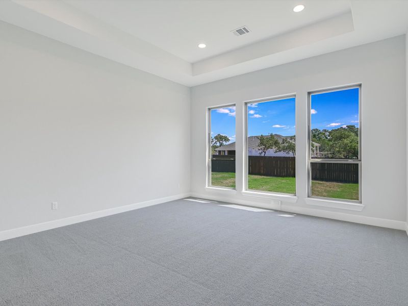Representative unfurnished interior of a home built from the Topaz II by Giddens Homes in Riverstone, Georgetown (Image 85).