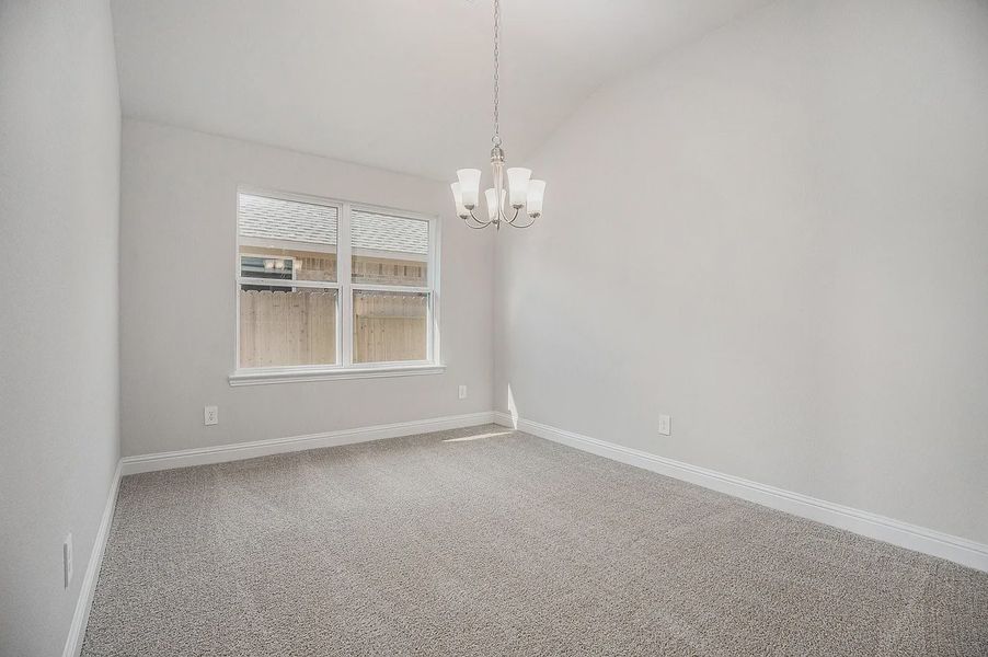 Spacious, unfurnished interior of a new home in Kiber Reserve, Angleton (Image 11).