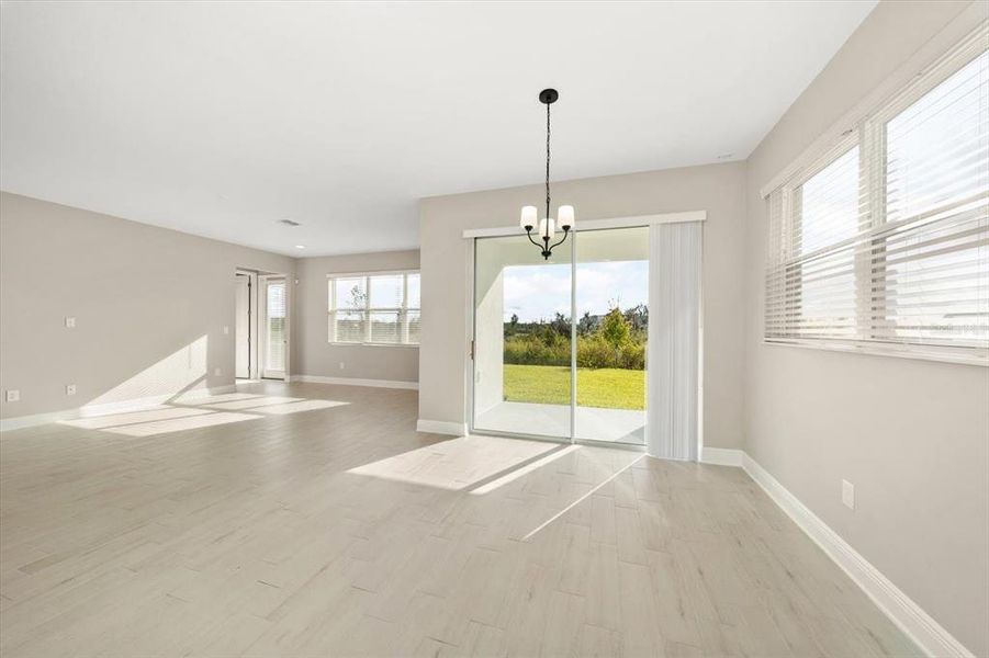 Spacious, unfurnished interior of a new home in Chapel Crossings, Wesley Chapel (Image 27). Spacious, unfurnished interior of a new home in Chapel Crossings, Wesley Chapel (Image 27).
