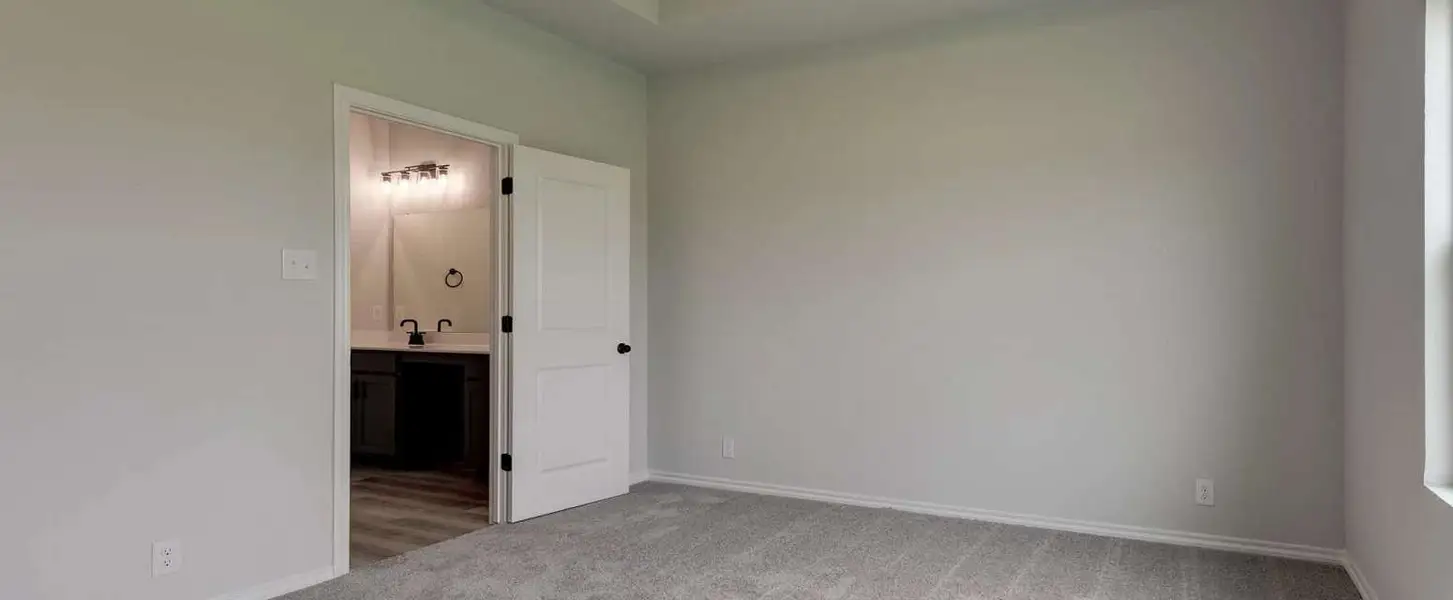 Representative unfurnished interior of a home built from the Travis by Ashton Woods in Hennersby Hollow, San Antonio (Image 14). Representative unfurnished interior of a home built from the Travis by Ashton Woods in Hennersby Hollow, San Antonio (Image 14).