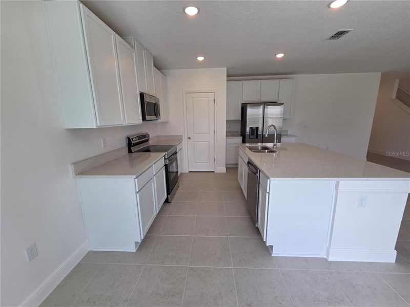 Furnished interior view inside a new home in Villamar, Winter Haven (Image 7).