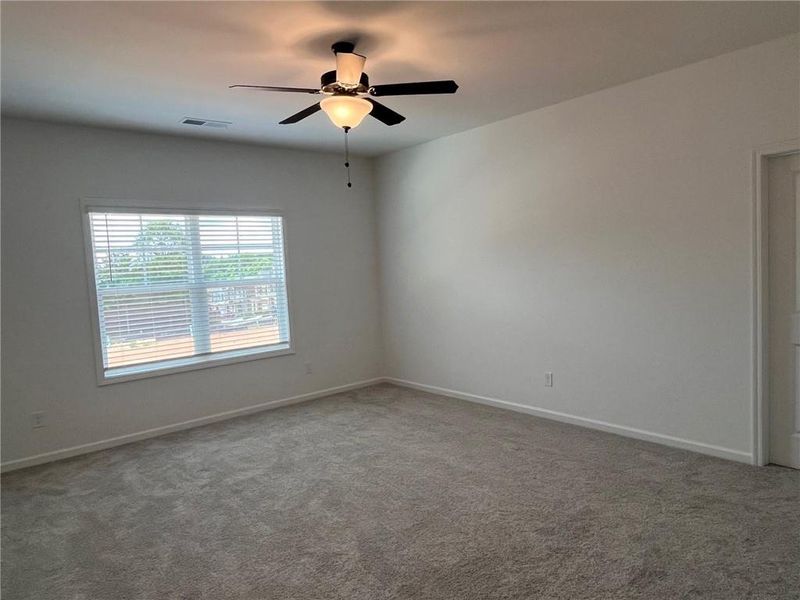 Spacious, unfurnished interior of a new home in Governors Parc, Kennesaw (Image 17).