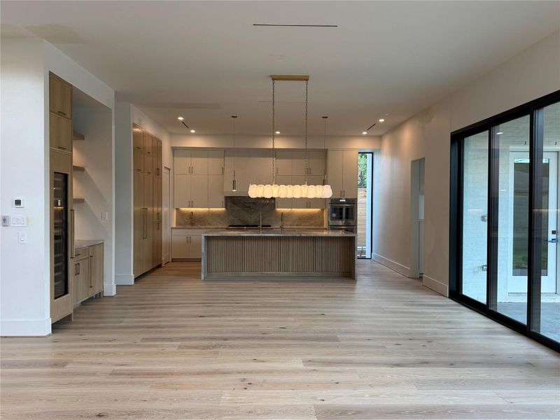 Kitchen/Dining