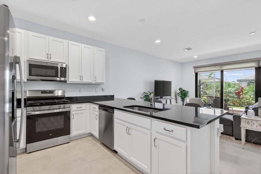 11-web-or-mls-5P1A7995