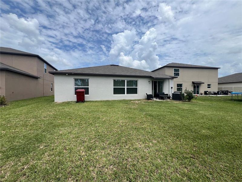 Front exterior of a new home in North Park Isle, Plant City, FL, highlighting curb appeal (Image 19).