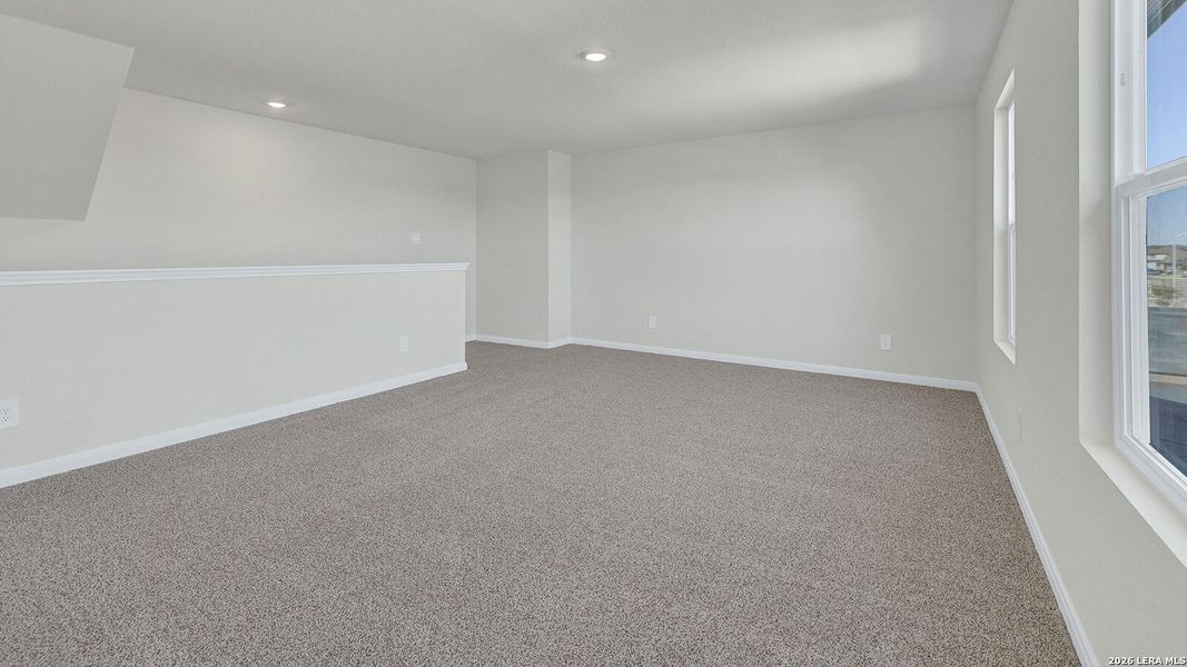 Spacious, unfurnished interior of a new home in Paramount, Kyle (Image 18).