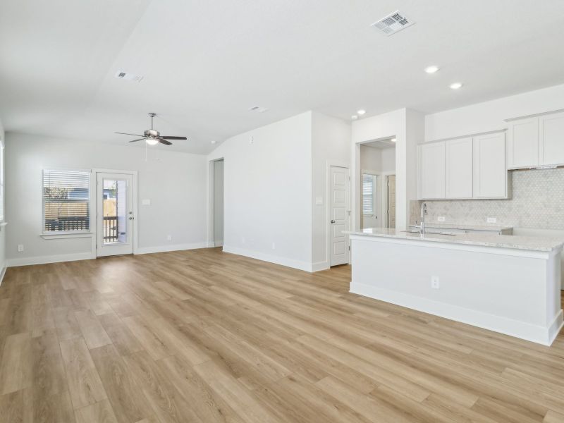 Living room in the San Saba floorplan at a Meritage Homes community.
