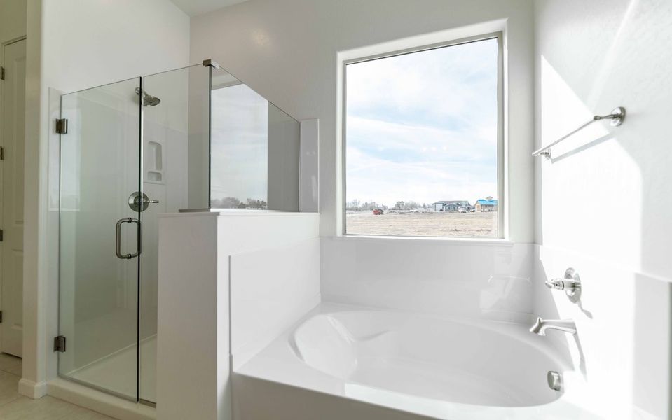 Furnished interior view inside a new home in Heritage Pointe, Chino Valley (Image 7).