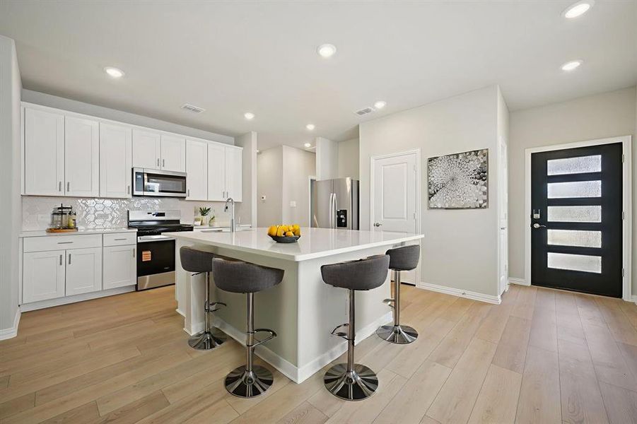 Photo is not of the actual home, but is an inspirational photo of builder’s model home and may depict options, furnishings, and/or decorator features that are not included. Photo is not of the actual home, but is an inspirational photo of builder’s model home and may depict options, furnishings, and/or decorator features that are not included.