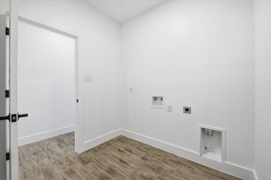 Spacious, unfurnished interior of a new home in Zion Valley, Poolville (Image 20). Spacious, unfurnished interior of a new home in Zion Valley, Poolville (Image 20).
