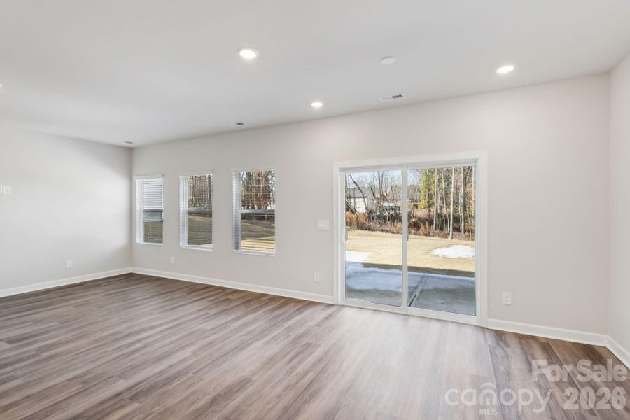 Spacious, unfurnished interior of a new home in Harper Landing, Stanley (Image 13).