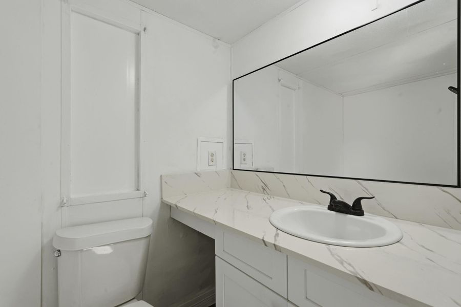 Furnished interior view inside a new home in , Riverside (Image 4).