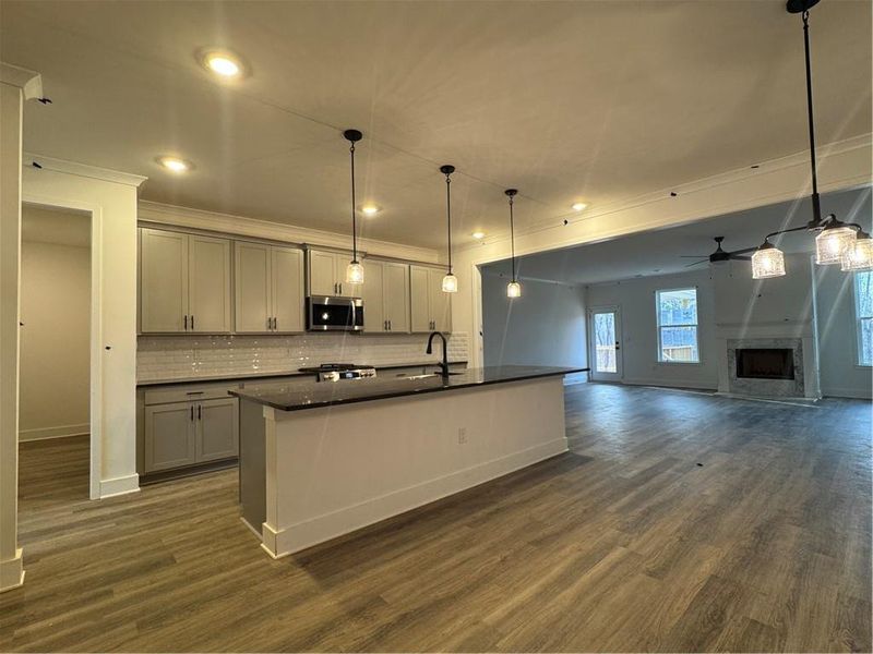 Furnished interior view inside a new home in Tuscany Hills, Douglasville (Image 12). Furnished interior view inside a new home in Tuscany Hills, Douglasville (Image 12).
