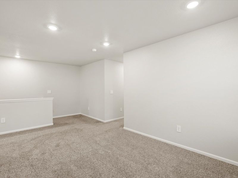 Spacious, unfurnished interior of a new home in Horizon Uptown: The Meadow Collection, Aurora (Image 11).