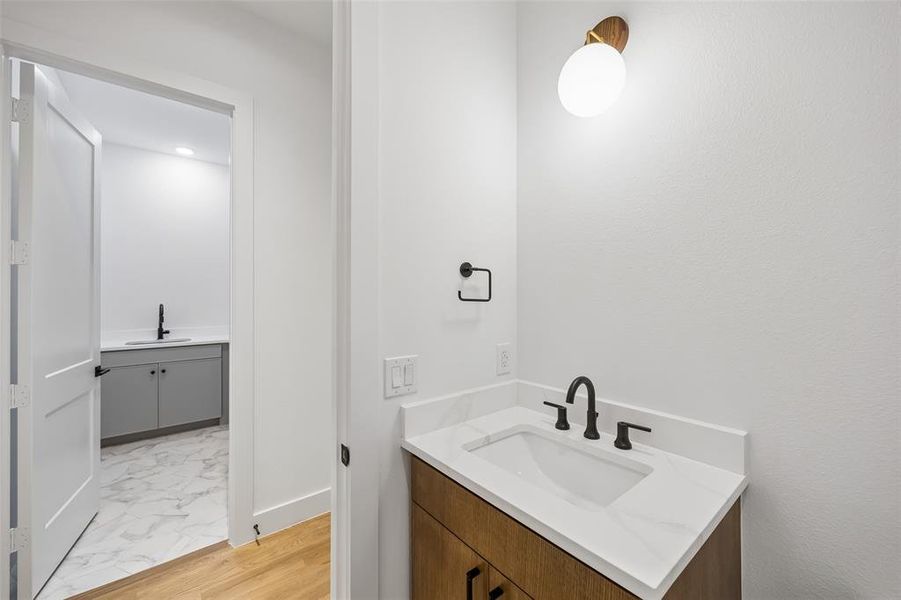 Furnished interior view inside a new home in , Dallas (Image 16). Furnished interior view inside a new home in , Dallas (Image 16).