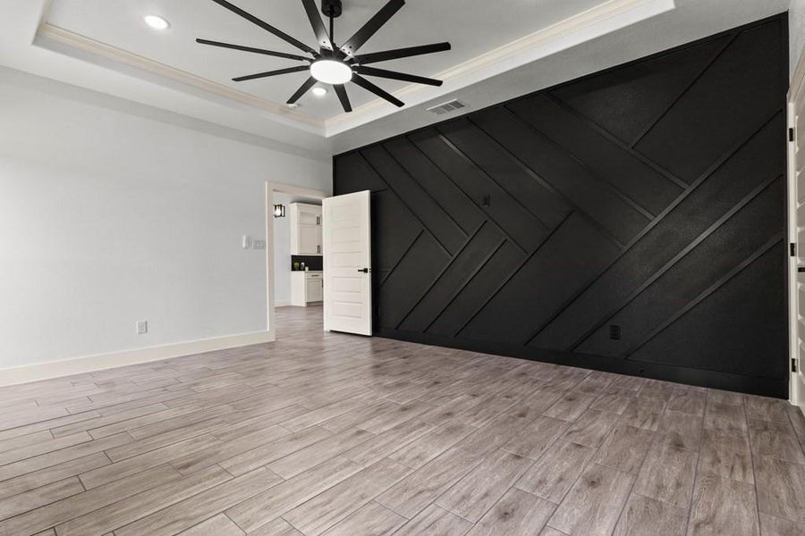 Spacious, unfurnished interior of a new home in , Canton (Image 29).