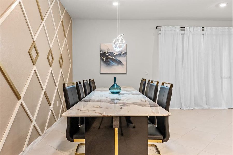 Furnished interior view inside a new home in Windsor Cay Resort, Clermont (Image 34).