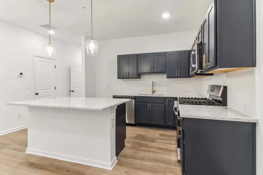 Kitchen featuring Luxe Collection Finishes