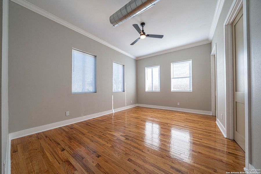 Spacious, unfurnished interior of a new home in , San Antonio (Image 29). Spacious, unfurnished interior of a new home in , San Antonio (Image 29).