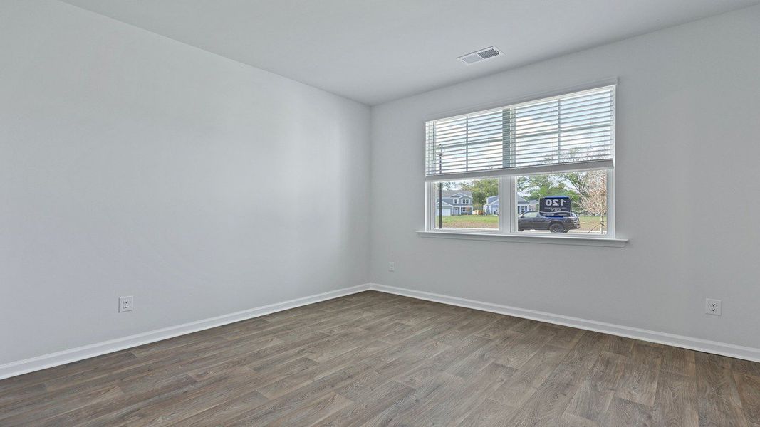 Spacious, unfurnished interior of a new home in The Ranch, Holly Hill (Image 20).