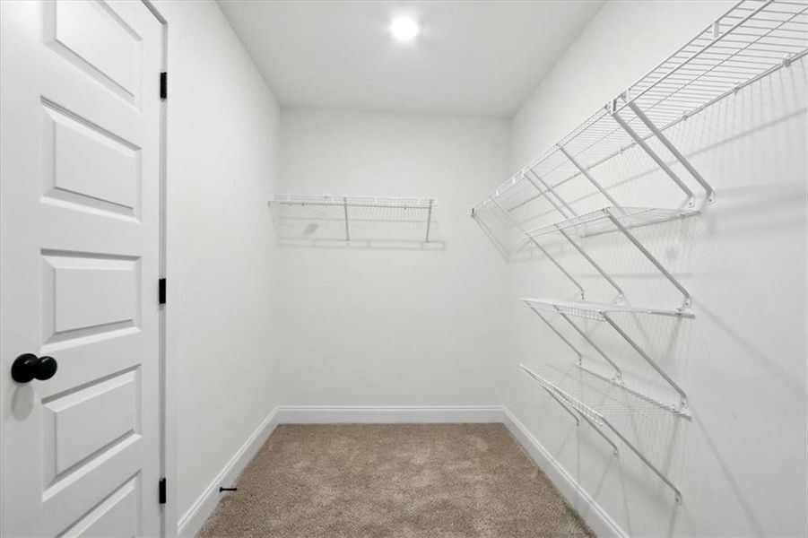 Spacious, unfurnished interior of a new home in , Hartwell (Image 16).