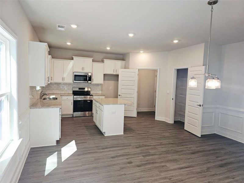 Furnished interior view inside a new home in Scarlett Place, Bowdon (Image 7).