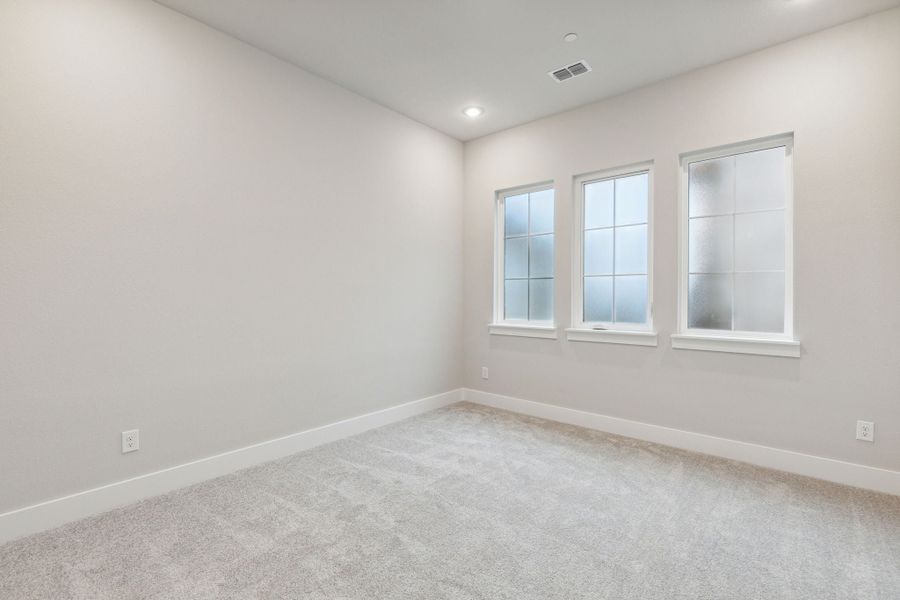 Spacious, unfurnished interior of a new home in Newman Village Townhomes, Frisco (Image 48).