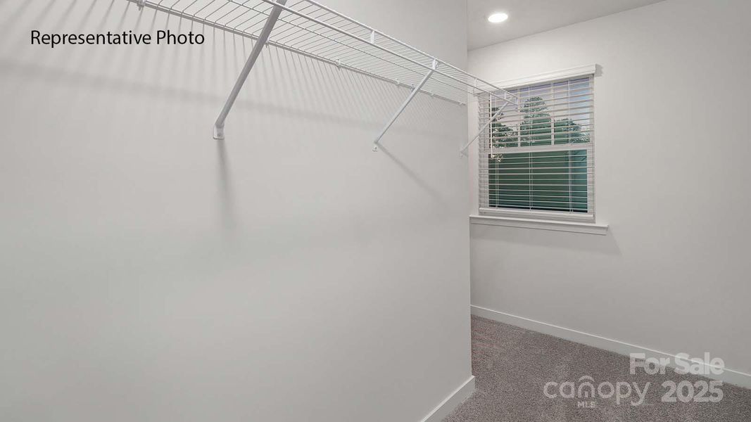 Spacious, unfurnished interior of a new home in Clark Creek Landing, Lincolnton (Image 17).