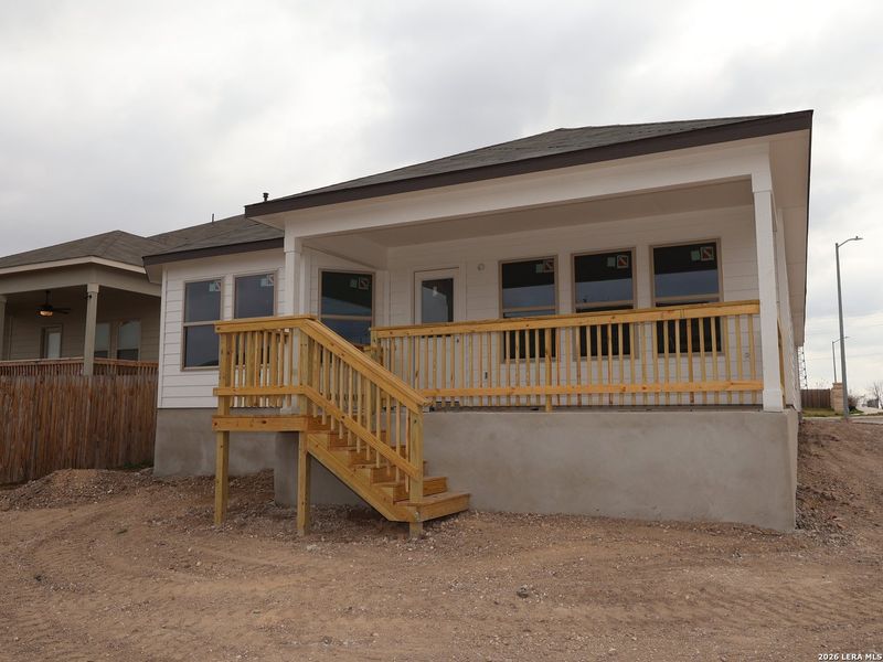Exterior details and patio area of a home in Agave, San Antonio (Image 3).