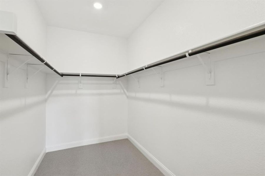 Spacious, unfurnished interior of a new home in Simpson Crossing - Spring Series, McKinney (Image 24).