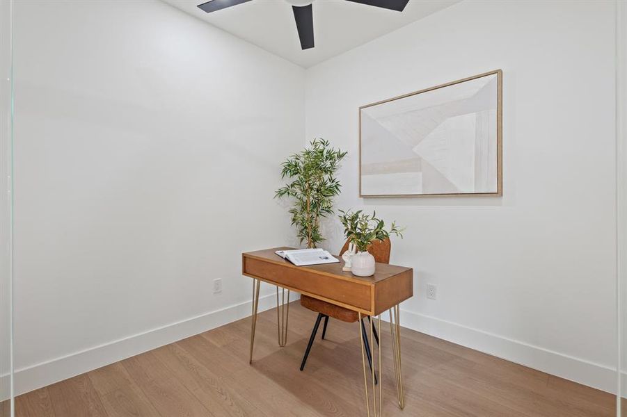 Furnished interior view inside a new home in , Dallas (Image 5).