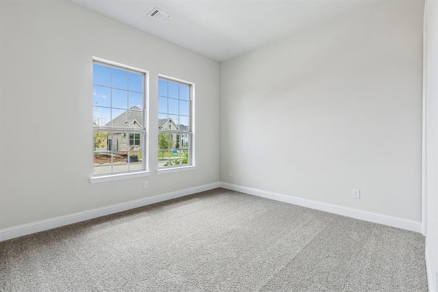 Spacious, unfurnished interior of a new home in Karis, Crowley (Image 17).
