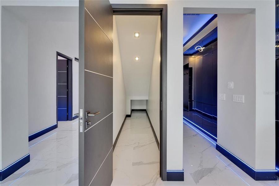 Image 30 of a home in .