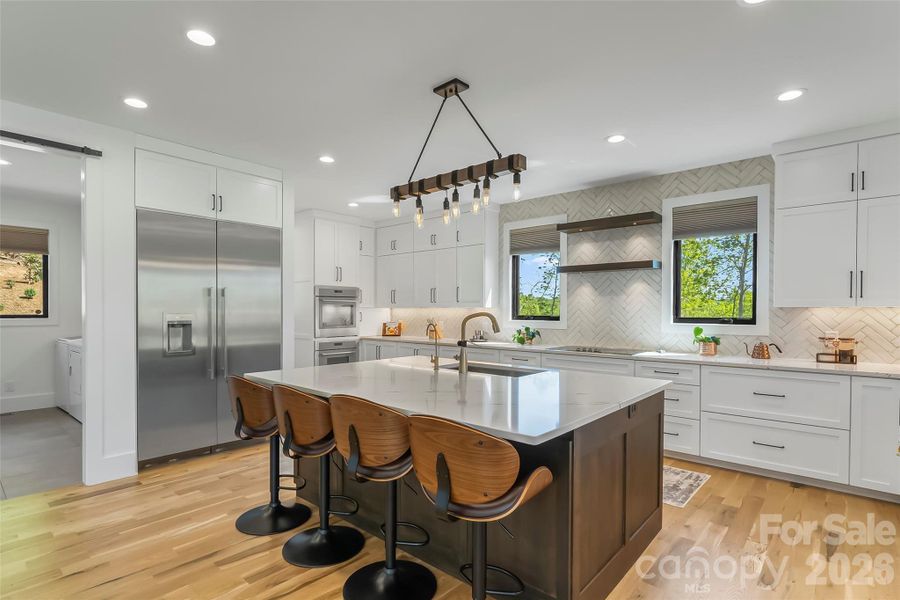 Furnished interior view inside a new home in , Marion (Image 9).