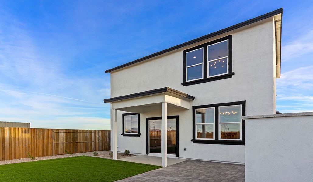 Representative exterior details of a home built from the Gila by D.R. Horton in Redford Estates, Tucson (Image 26).