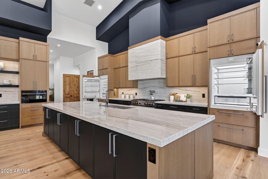 33-web-or-mls-94- E Charter Oak Rd