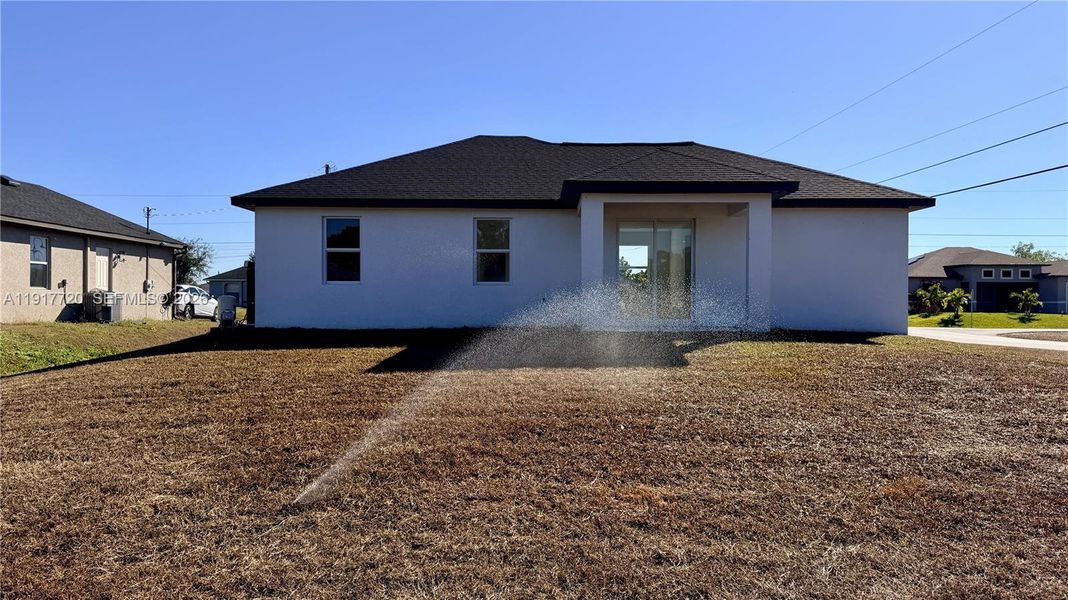 Exterior details and patio area of a home in , Lehigh Acres (Image 3).