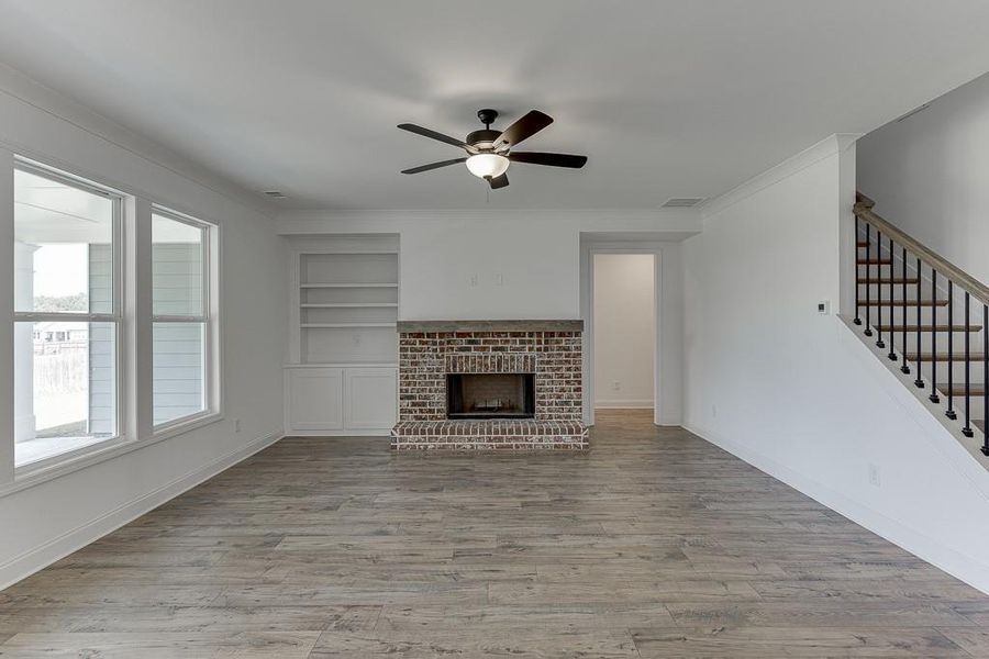 Spacious, unfurnished interior of a new home in , Jefferson (Image 18).