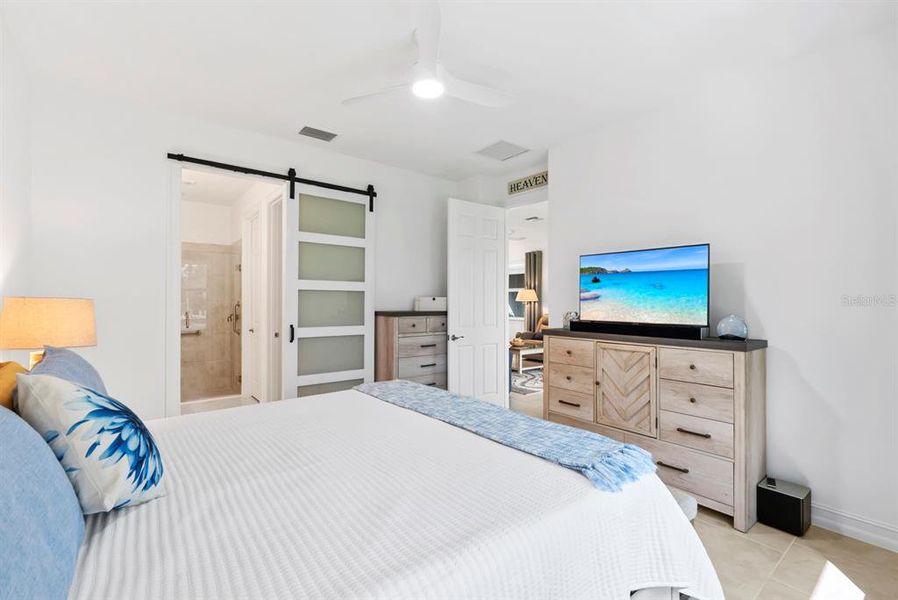 Furnished interior view inside a new home in , Punta Gorda (Image 14).