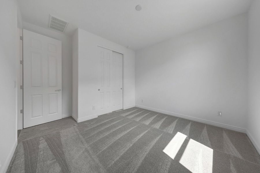 Spacious, unfurnished interior of a new home in Miravida, Surprise (Image 14).