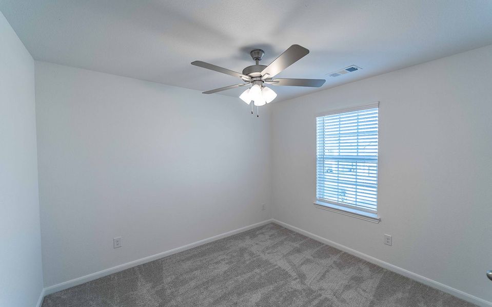 Spacious, unfurnished interior of a new home in Travis Ranch, Forney (Image 11).