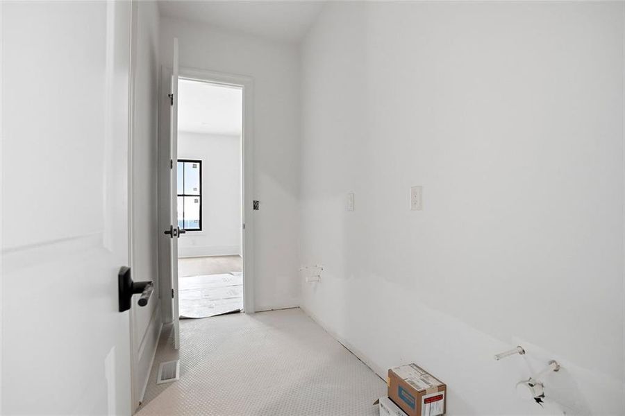 Spacious, unfurnished interior of a new home in , Cumming (Image 17).